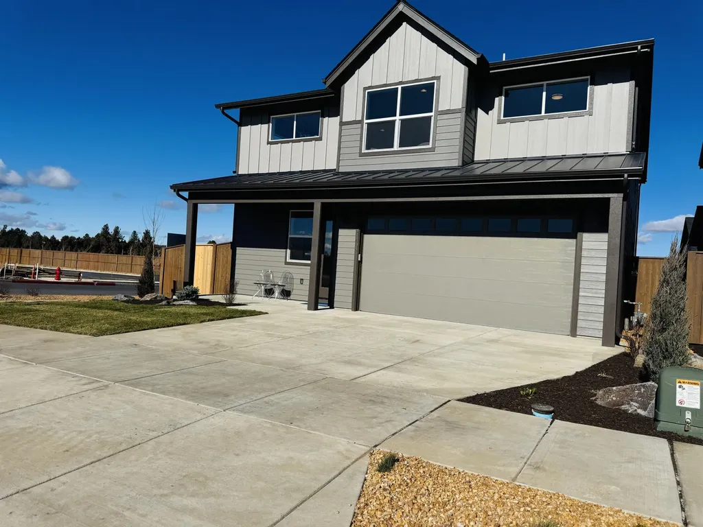 21405 SE Krakatoa Court Bend OR 97702