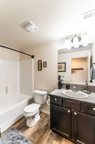 2303 NE 3rd Street Redmond OR 97756