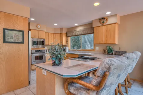 55877 Wood Duck Drive Bend OR 97707