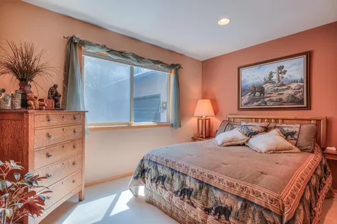 55877 Wood Duck Drive Bend OR 97707