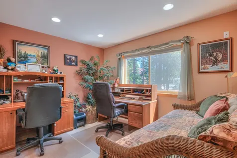 55877 Wood Duck Drive Bend OR 97707