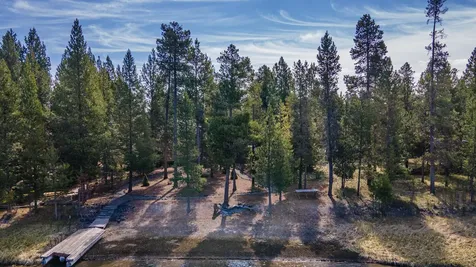 55877 Wood Duck Drive Bend OR 97707