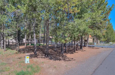 55877 Wood Duck Drive Bend OR 97707