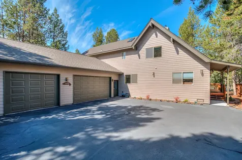 55877 Wood Duck Drive Bend OR 97707