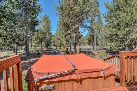 55877 Wood Duck Drive Bend OR 97707