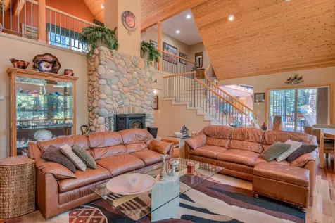 55877 Wood Duck Drive Bend OR 97707