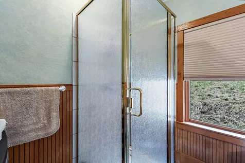 2245 Colestin Road Ashland OR 97520
