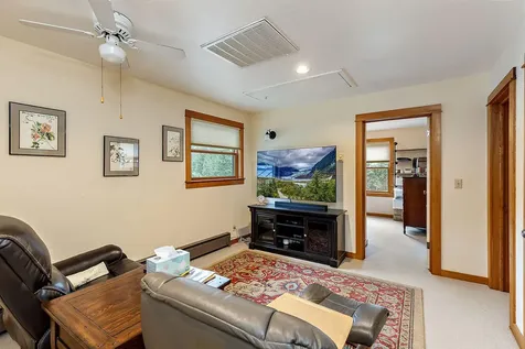 2245 Colestin Road Ashland OR 97520