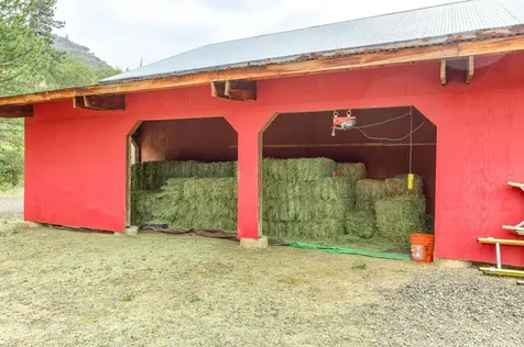 2245 Colestin Road Ashland OR 97520