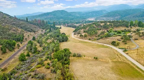2245 Colestin Road Ashland OR 97520