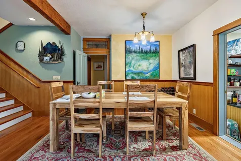 2245 Colestin Road Ashland OR 97520