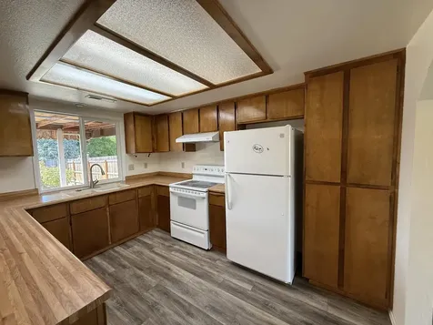 3015 Milhoan Drive Medford OR 97504