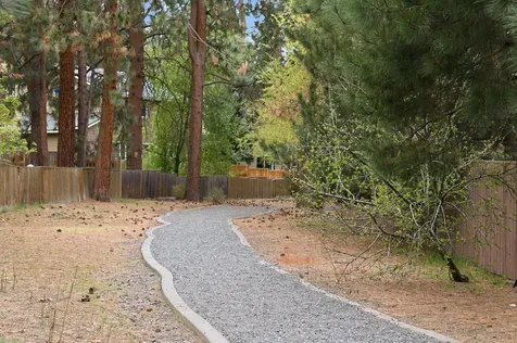 19562 Meadowbrook Drive Bend OR 97702