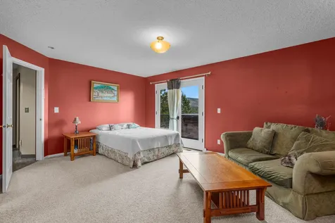 7791 SW Wickiup Avenue Redmond OR 97756