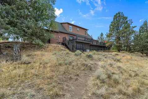 7791 SW Wickiup Avenue Redmond OR 97756