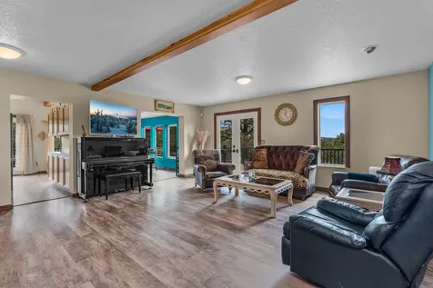 7791 SW Wickiup Avenue Redmond OR 97756