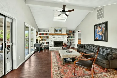 820 E Pebble Beach Drive Ashland OR 97520