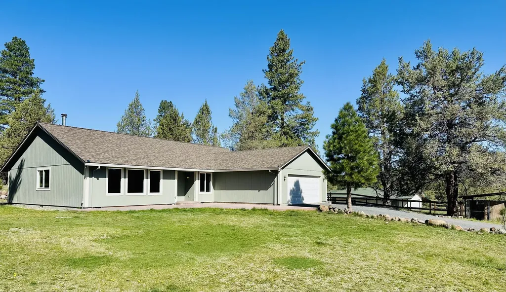 16524 Fieldcrest Road Klamath Falls OR 97603