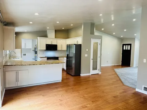 16524 Fieldcrest Road Klamath Falls OR 97603