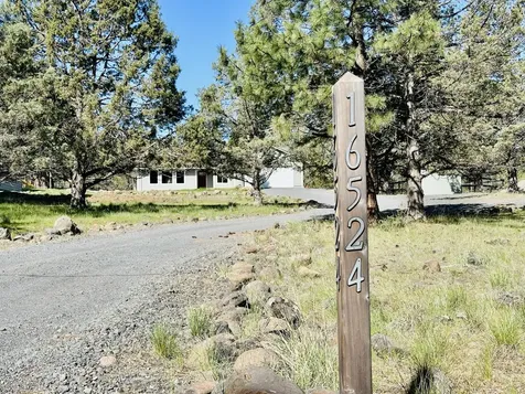16524 Fieldcrest Road Klamath Falls OR 97603