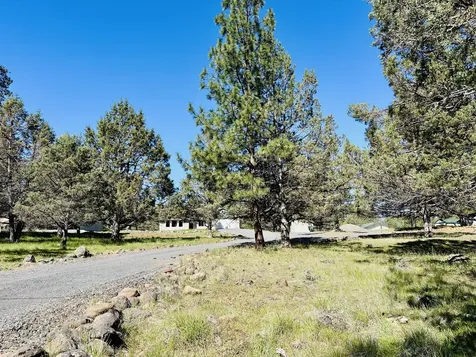 16524 Fieldcrest Road Klamath Falls OR 97603