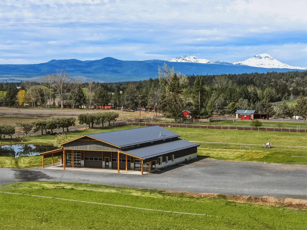 65225 Gerking Market Road Bend OR 97703
