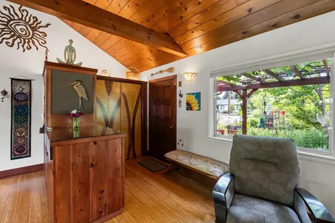 1341 NW Washington Boulevard Grants Pass OR 97526
