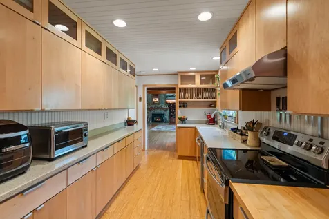 1341 NW Washington Boulevard Grants Pass OR 97526