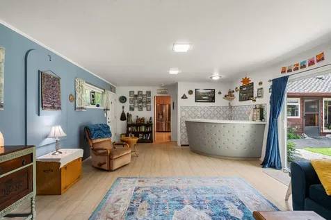 1341 NW Washington Boulevard Grants Pass OR 97526