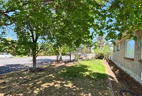 733 SE Turner Street Madras OR 97741