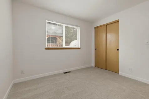 3097 NE Barrington Court Bend OR 97701