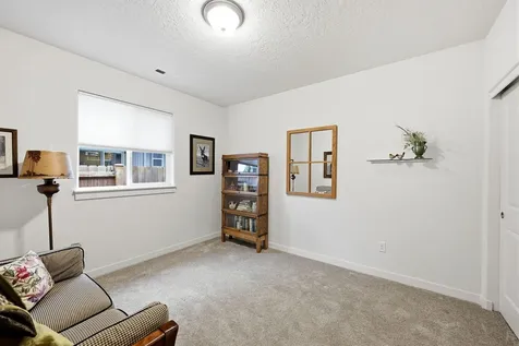 619 N Meadow Lane Sisters OR 97759