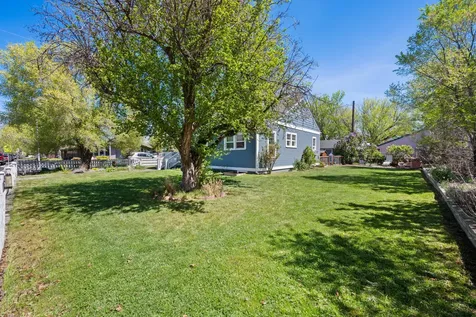 714 SW Cascade Avenue Redmond OR 97756
