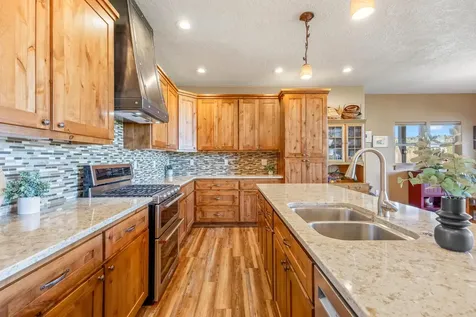561 SE Stearns Road Prineville OR 97754