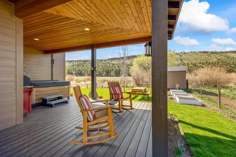 561 SE Stearns Road Prineville OR 97754