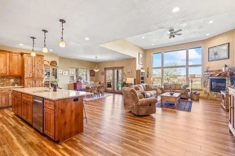 561 SE Stearns Road Prineville OR 97754
