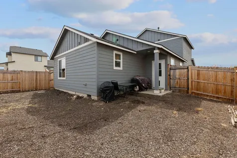 397 NE Orchid Court Madras OR 97741