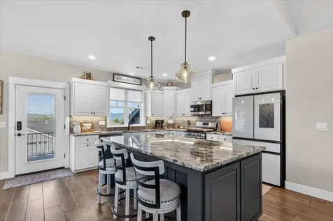 1112 Stanford Avenue Medford OR 97504