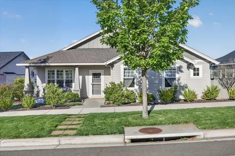 1112 Stanford Avenue Medford OR 97504