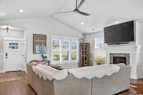 1112 Stanford Avenue Medford OR 97504