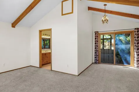 575 Dogwood Way Ashland OR 97520