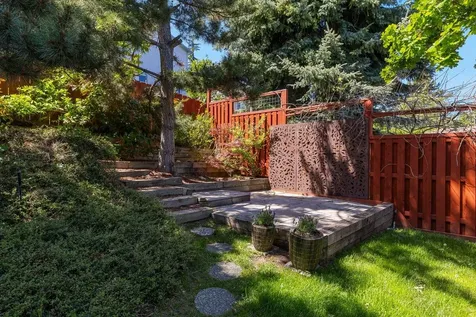 575 Dogwood Way Ashland OR 97520