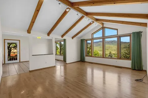 575 Dogwood Way Ashland OR 97520