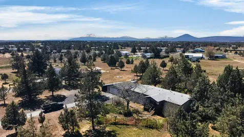 14954 SW Peninsula Drive Terrebonne OR 97760