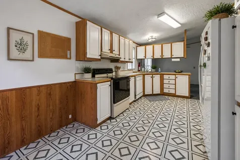 14954 SW Peninsula Drive Terrebonne OR 97760
