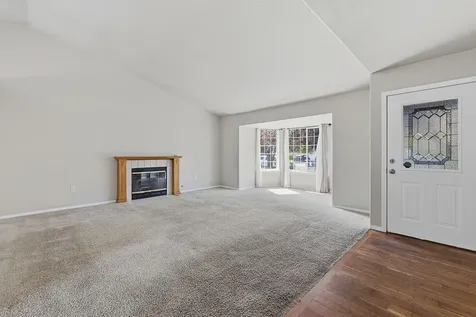 2213 NW Ivy Avenue Redmond OR 97756