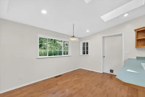 1635 NE Beacon Drive Grants Pass OR 97526