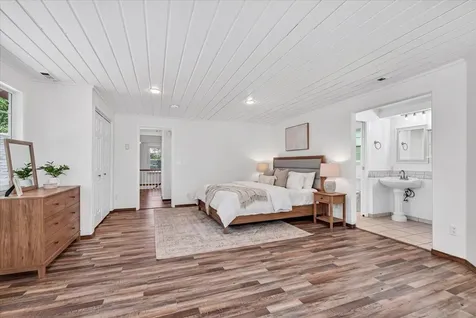 1635 NE Beacon Drive Grants Pass OR 97526