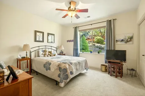 1284 Poppy Ridge Drive Eagle Point OR 97524