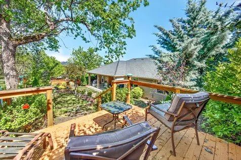 1284 Poppy Ridge Drive Eagle Point OR 97524